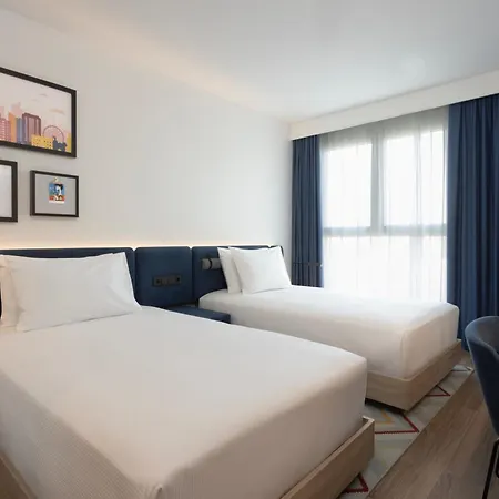 Hampton By Hilton Centre Baixa