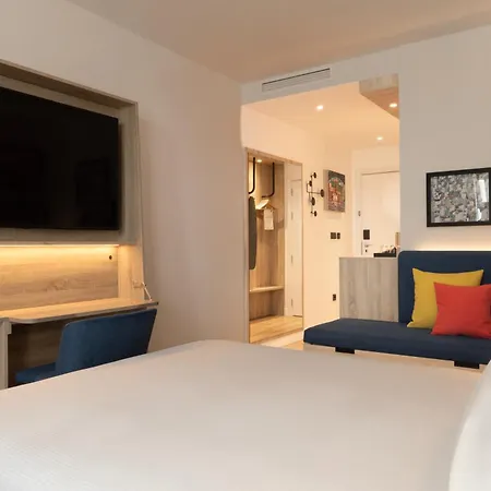 Hampton By Hilton Centre Baixa Hotel